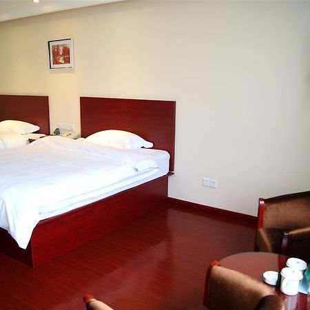 Greentree Alliance Jiangsu Nantong Haimen Dieshiqiao Xiunv Road Hotel Екстериор снимка